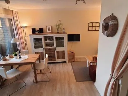 Christianenhoehe App 34 * Vesterland